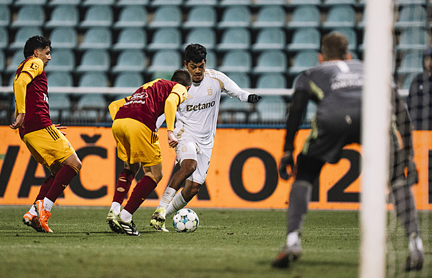 Sparta v pohárech bez Grimalda. Plzeň vynechala Krčíka, Sigma i s Růskem