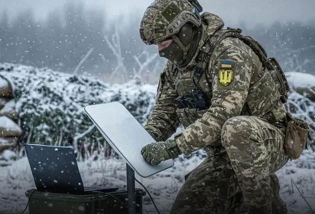 Rusko stupňovalo útoky až do vypnutí Starlinku, hlásí estonská rozvědka