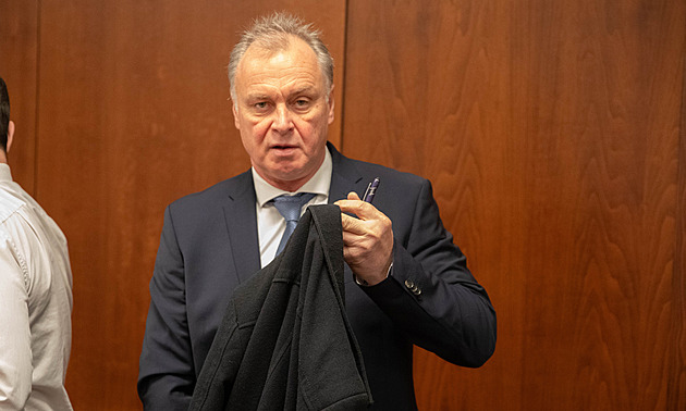 Pokud přišla o peníze EU, jsem také okraden, hájí se podnikatel viněný z podvodu