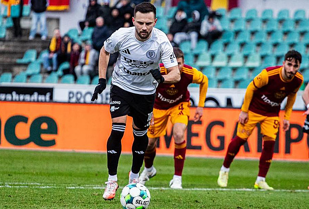 Střídal, nedal penaltu a byl střídán. Návrat do Ligy i zlínský debut Peškovi zhořkl