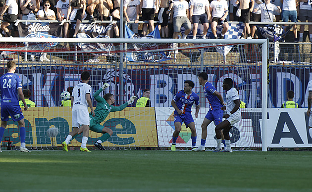ONLINE: Artis - Slovácko 1:4, úvodní zápas baráže o udržení v lize, zvyšuje Blahút