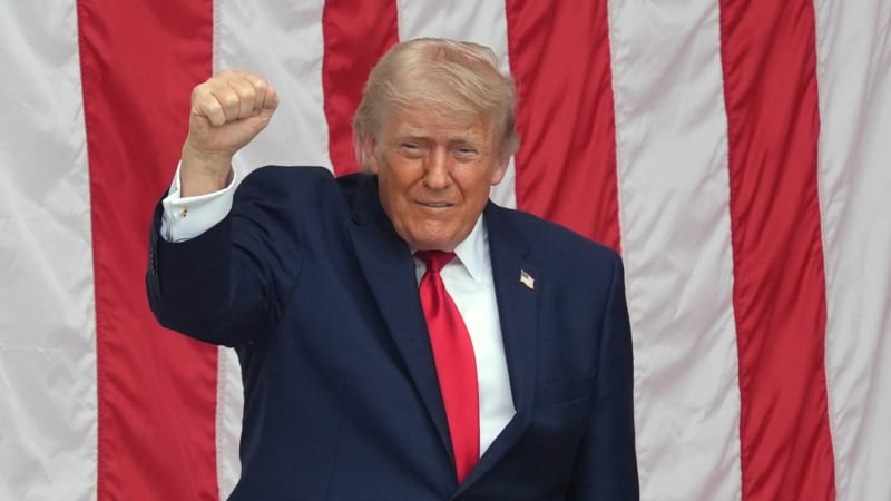 Ruším bombardování Íránu, oznámil překvapivě Trump. Brzy údajně oznámí termín podpisu dohody