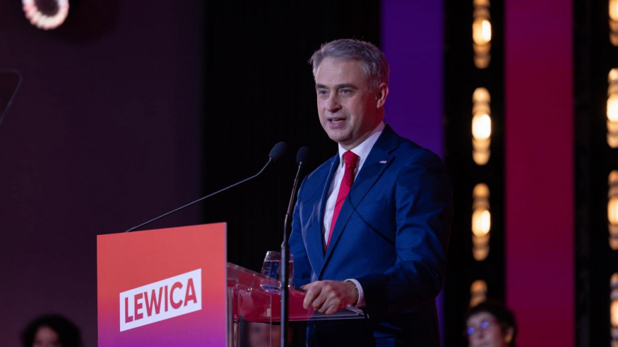 Velká rána pro podvodníky na Facebooku! Polský vicepremiér žádá pokutu 6 milliard pro Metu