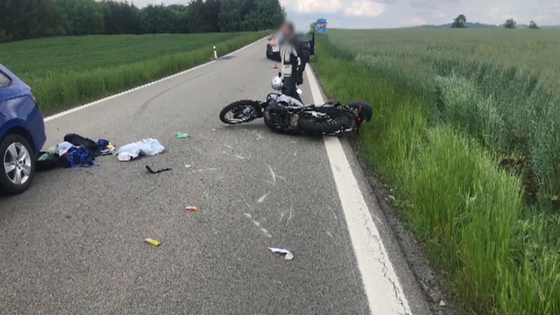 Dalo se smrti chlapce u Brna zabránit? Trenér měl mít opilý nehodu už dříve, řidičák mu zůstal