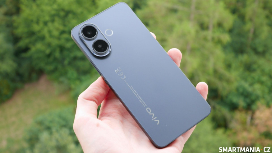 Obří baterie, rychlé nabíjení a skvělá cena: nové Vivo V70 Lite rozhodně má co nabídnout